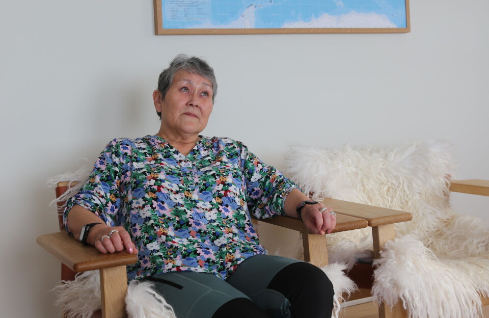 Regine Nikolajsen:
–	Narrutsassimaarneq angusaqaataanavianngilaq