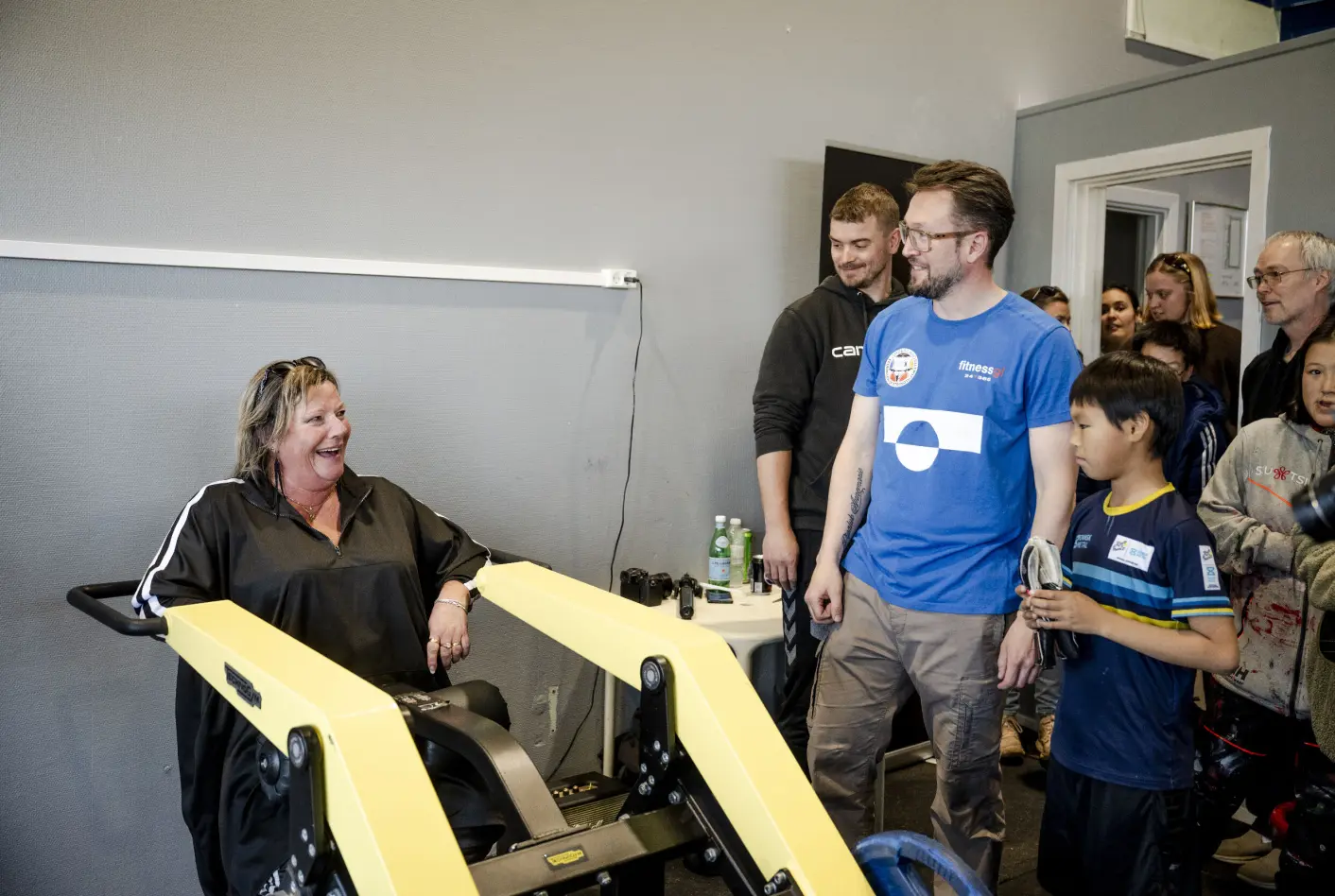 Regional manager Hjørdis Viberg inaugurating the new gym with Patrick Abrahamsen.