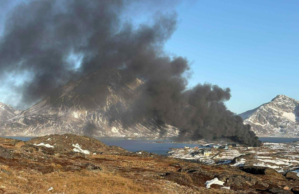 Kraftig brand i Kulusuk lukker lufthavn