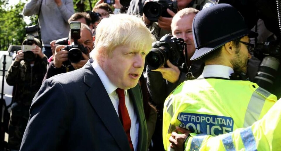 Modvillig Johnson beder EU om udsættelse af brexit