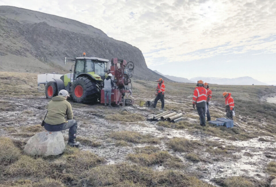 er nu påbegyndt en procesmed at undersøge alternativer, somkan omfatte partnerskab, afgivelse aflicensområde eller en kombination heraf,skriver ledelsen. Bluejay Mining