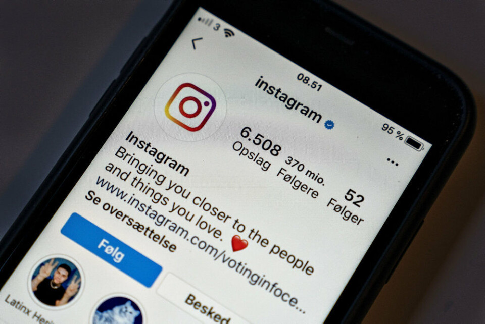 Om man vil det eller ej, så fylder sociale medier i børns hverdag. Manglende samtale om emnet skaber dog trivselsproblemer, fordi nogle er på sociale medier, og dem, som ikke er det, bliver holdt udenfor. (Arkivfoto).