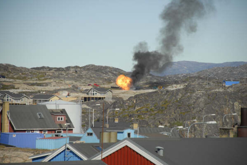 Ildsøjlen kunne ses langt væk./ Innersuaq ungasissumiit takuneqarsinnaavoq.