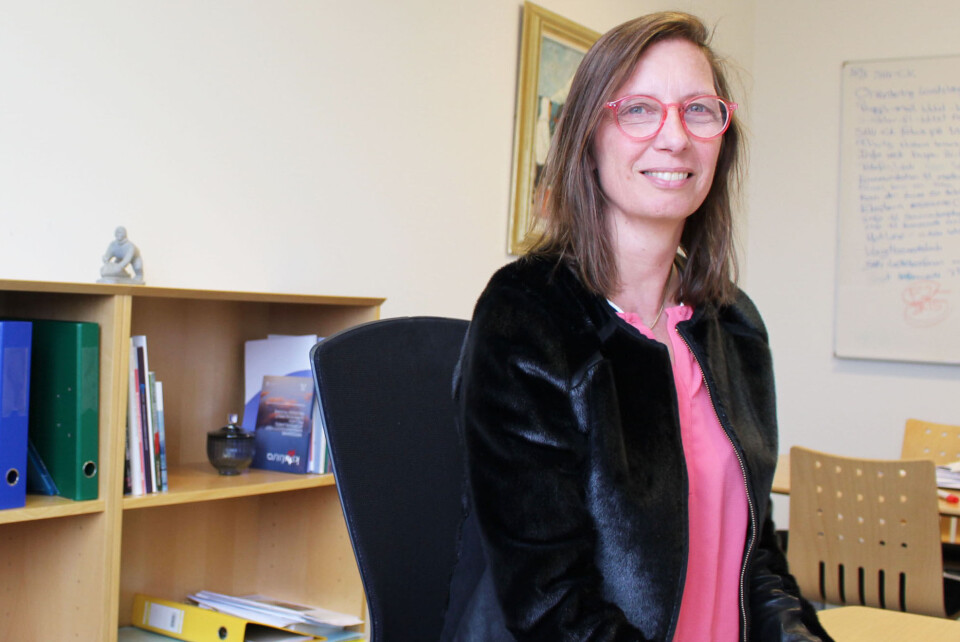 Direktør i Det Grønlandske Sundhedsvæsen Tina Amondsen forholder sig ikke direkte til kritikken af hændelsesforløbet i forbindelse med hændelsen for to uger siden, hvor en mand forulykkede på sin snescooter.