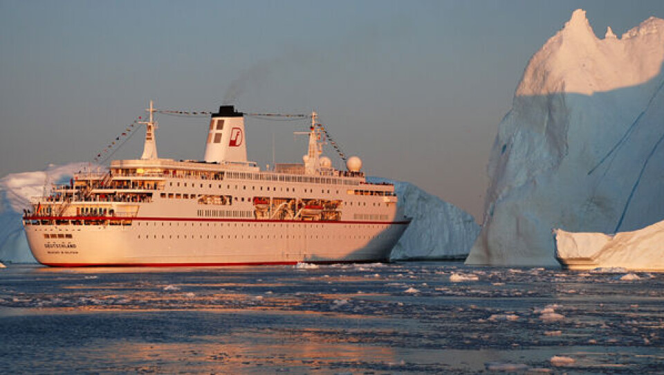 Krydstogtskibet i Ilulissat. Foto: Ilulissat Tourist Nature