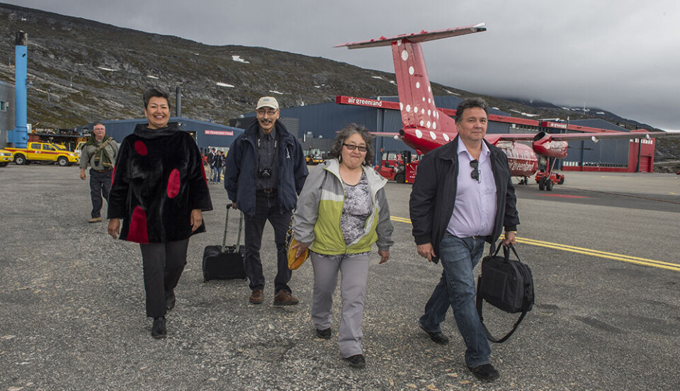 Fra venstre: Formand for Naalakkersuisut Aleqa Hammond, Nunavuts uddannelsesminister Paul Quassa, Joanne Taptuna og Nunavuts premierminister Peter Taptuna. Joanne Taptuna er premierministerens hustru
