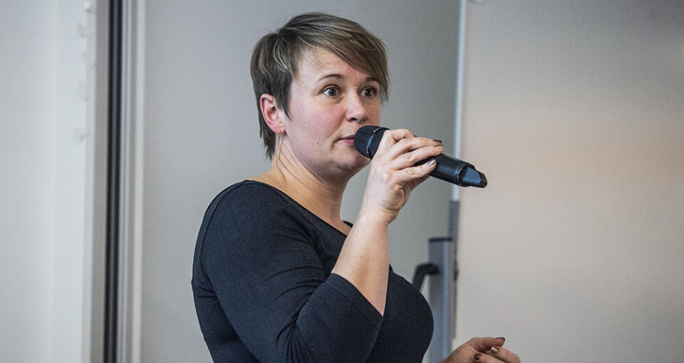 - Vi lukker ikke begge veje samtidig, oplyste Aviaaja Karlshøj Knudsen på informationsmødet om det nye lufthavnsbyggeri.