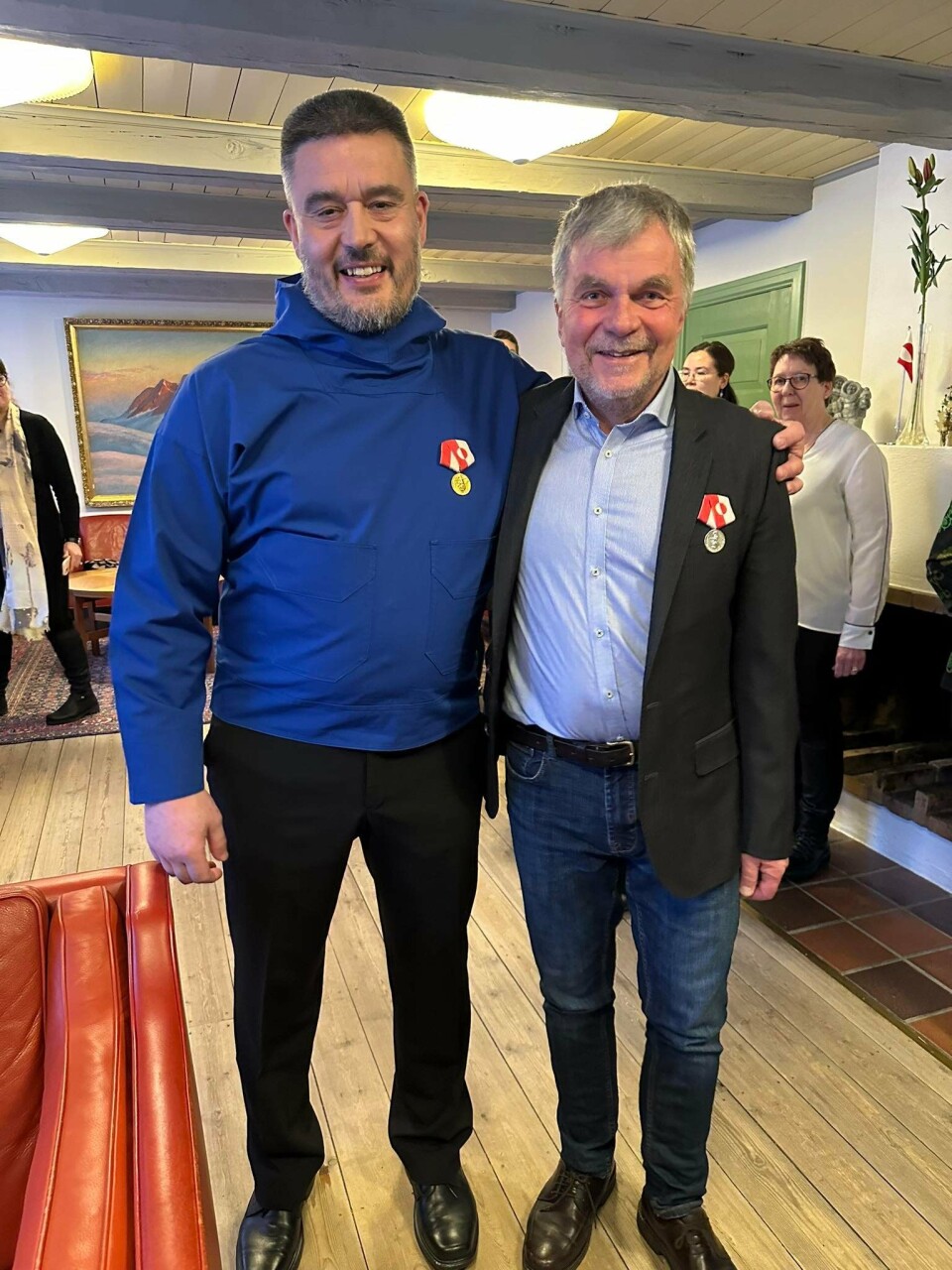 Kim Kielsen og landslæge Henrik L. Hansen.