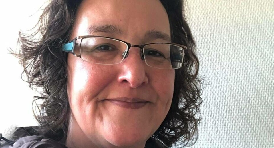 -Vi bruger en del tid på at skrive berigtigelser til kommunerne, som de dernæst ignorerer eller afviser med henvisning til, at de ikke er enige. Det er meget frustrerende, siger Tina Naamansen, der arbejder som frivillig sammen med Najannguaq Dalgård Christensen og Karen Banke Petersen i Foreningen Mentor Immanuel.