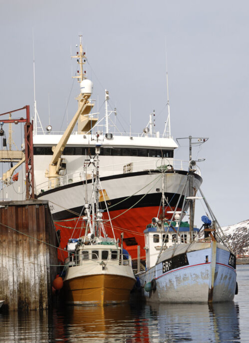 Kattusseqatigiit Partiiat stiller spørgsmålstegn ved, om seks store trawlere kan bibeholde deres tilladelser til at fiske nær kysten. Foto: Sermitsiaq