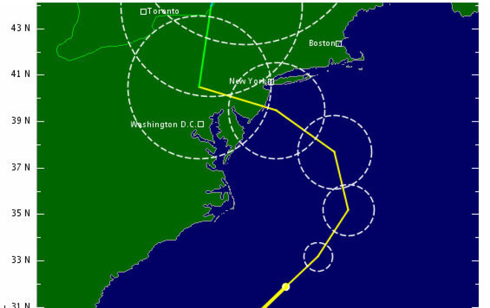 Hurricane Sandys mest sandsynlige bane over de kommende dage. Banen er dog behæftet med store usikkerheder. Grafik Tropical Storm Risk. Screenshot fra DMI.dk