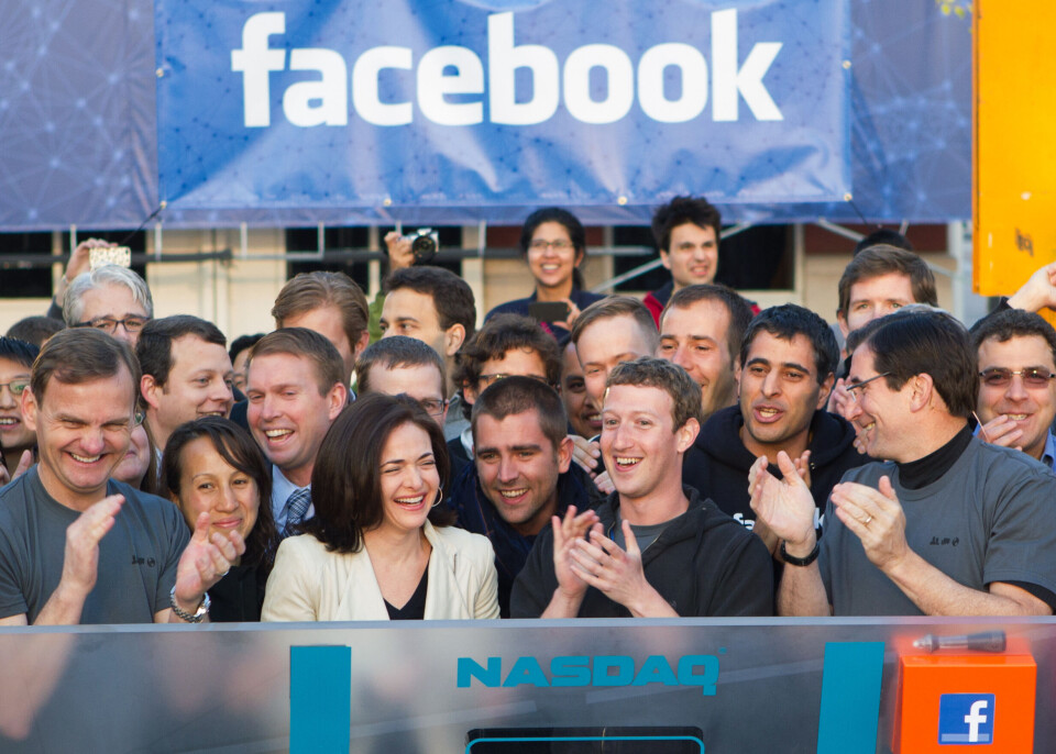 Facebook-grundlægger og topboss Mark Zuckerberg ved børsintroduktionen i fredags. Foto: AP Photo/Nasdaq via Facebook, Zef Nikolla