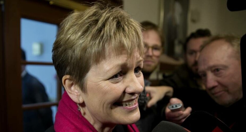 Eva Kjer Hansen trækker sig som minister