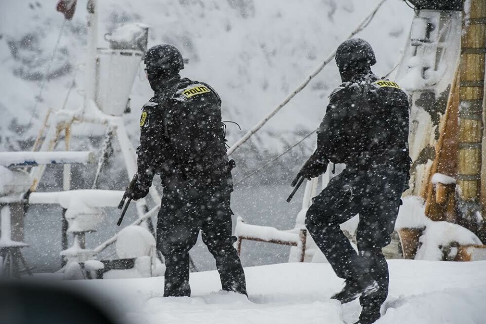 Politiaktion på havnen i Nuuk