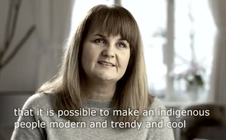 Sælskindsdesigneren Benedikte Utzon Video: Youtube.com. Sermitsiaq.AG har fået lov til at vise videoen af Master Vision Sælskindsdesigneren Benedikte Utzon Video: Youtube.com. Sermitsiaq.AG har fået lov til at vise videoen af Master Vision Sælskindsdesigneren Benedikte Utzon Video: Youtube.com. Sermitsiaq.AG har fået lov til at vise videoen af Master Vision