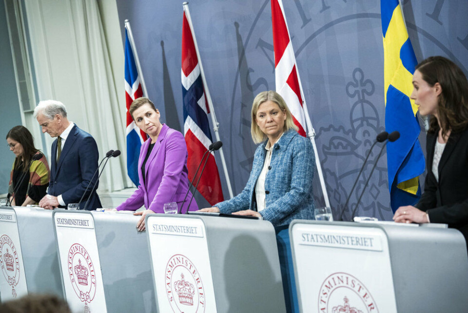 Onsdag afholdte statsminister Mette Frederiksen pressemøde sammen med de fire andre nordiske regeringschefer. Sammen står de side og side i kampen for at hjælpe Ukraine.