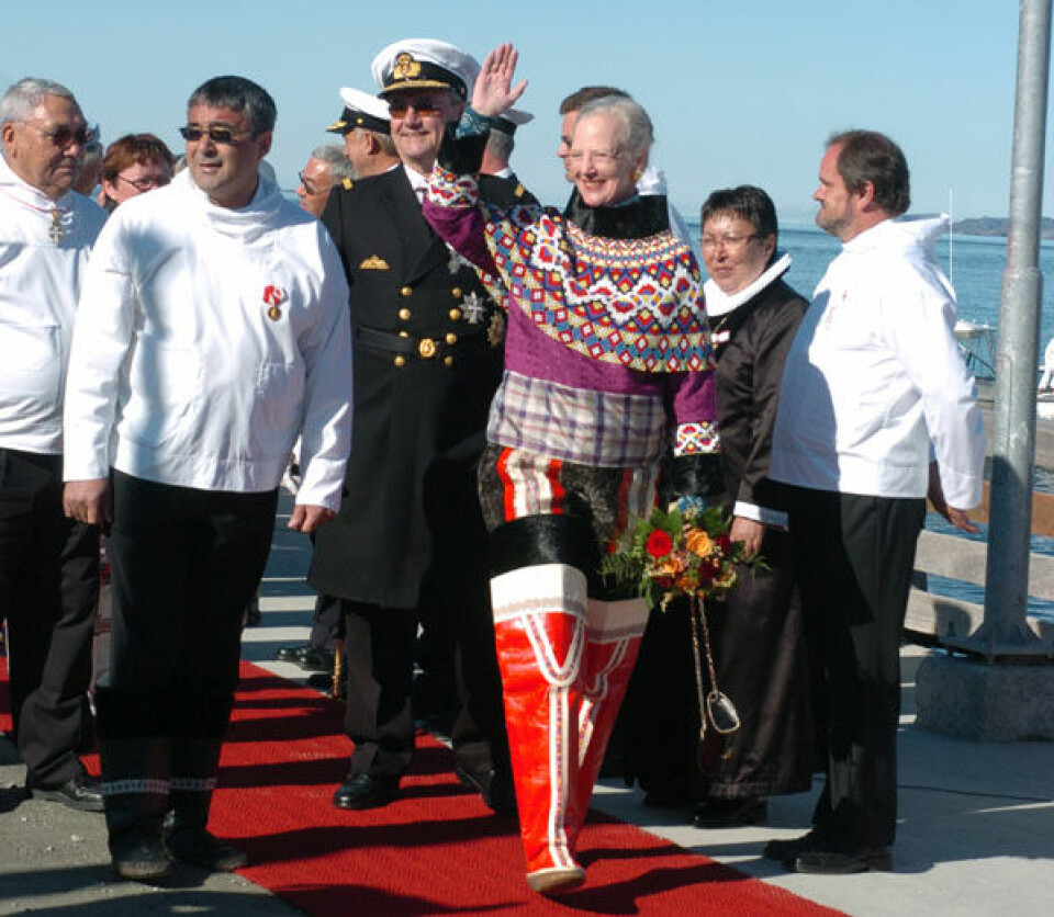 Dronning Margrethe og Prins Henrik under besøget i Grønland i 2004.
