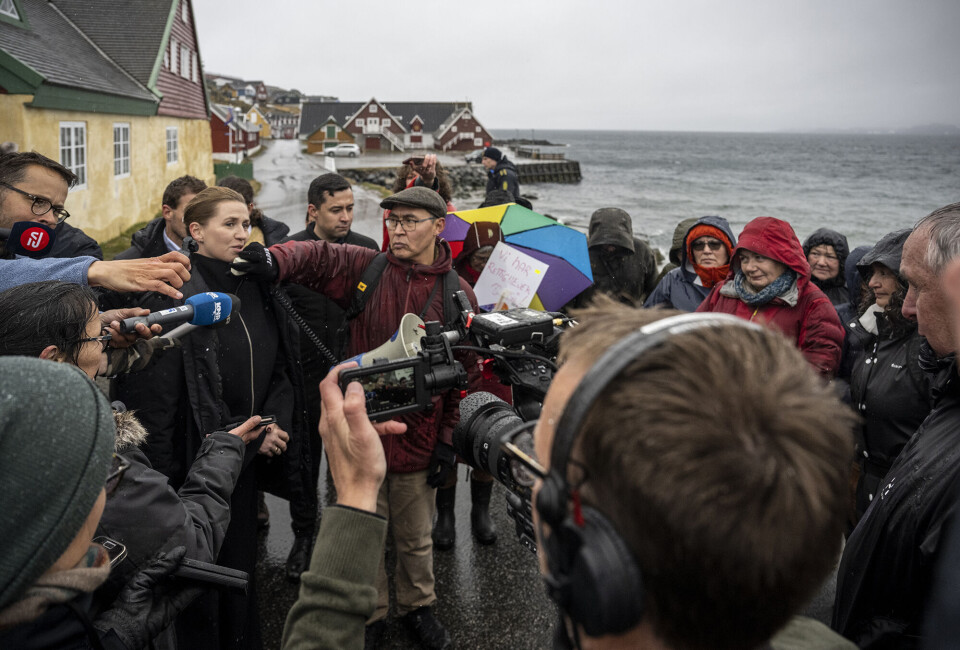 eg tror grundlæggende ikke, at vi kan have et ordentligt samarbejde med hinanden, hvis ikke også vi tør at konfrontere os selv og i særdeleshed Danmark med de negative sider af vores fælleshistorie der er, sagde Mette Frederiksen. Leiff Josefseneg tror grundlæggende ikke, at vi kan have et ordentligt samarbejde med hinanden, hvis ikke også vi tør at konfrontere os selv og i særdeleshed Danmark med de negative sider af vores fælleshistorie der er, sagde Mette Frederiksen. Leiff Josefseneg tror grundlæggende ikke, at vi kan have et ordentligt samarbejde med hinanden, hvis ikke også vi tør at konfrontere os selv og i særdeleshed Danmark med de negative sider af vores fælleshistorie der er, sagde Mette Frederiksen. Leiff Josefsen