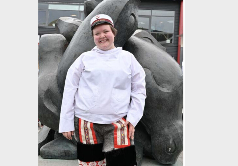 Katharina S. Qvist blev ikke afskrækket af de negative kommentarer om at blande den mandlige og kvindelige nationaldragt sammen. Tværtimod mener hun, at der er brug for nytænkning, der passer til dagens samfund.