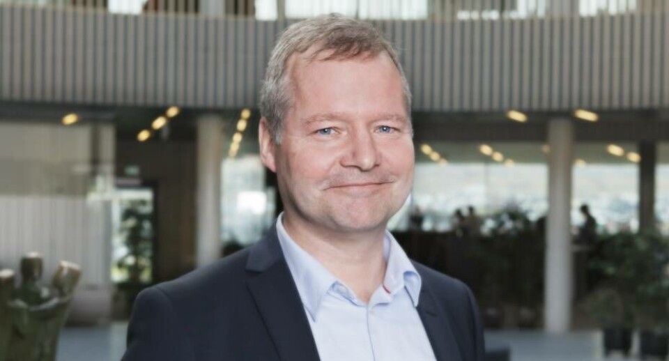 Direktør i BankNordik siden 2015, Árni Ellefsen, har valgt at sige op.