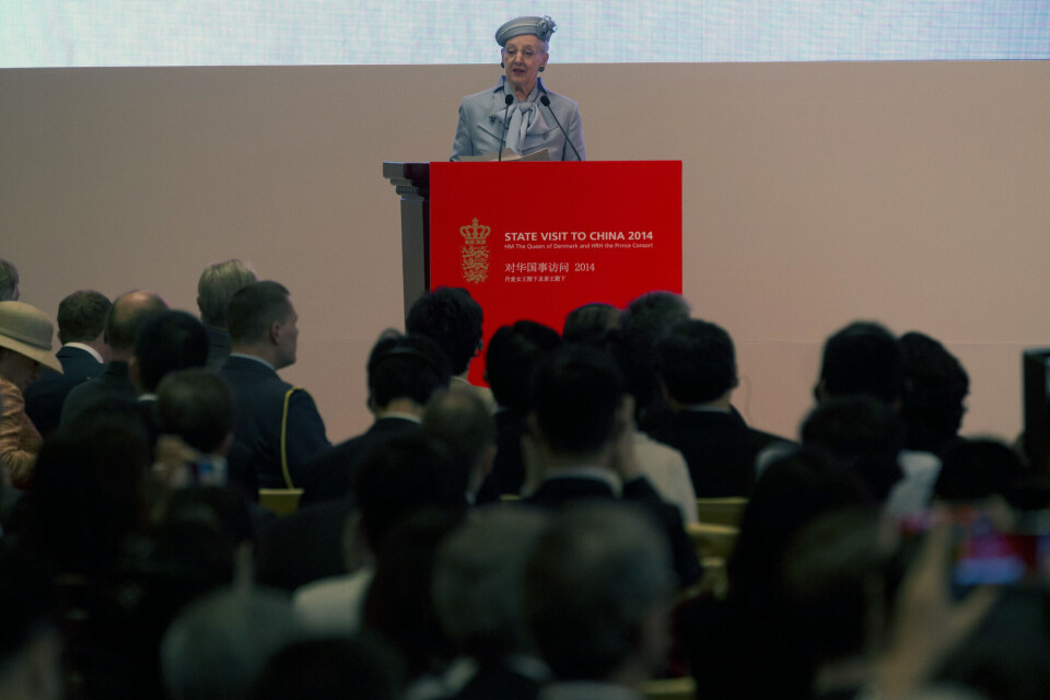 Dronning Margrethe holdt tale ved den dansk-kinesiske erhvervskonference i dag i Beijing, hvor der blev underskrevet en aftale mellem erhvervsledere fra Kina og Danmark