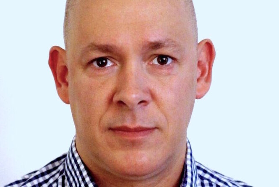 - Der er nogle i byen, som har noget imod mig personligt, blandt andet fordi, jeg er dansker, siger Frank Hagen, der er fabrikschef i Royal Greenlands fiskefabrik i Qasigiannguit
