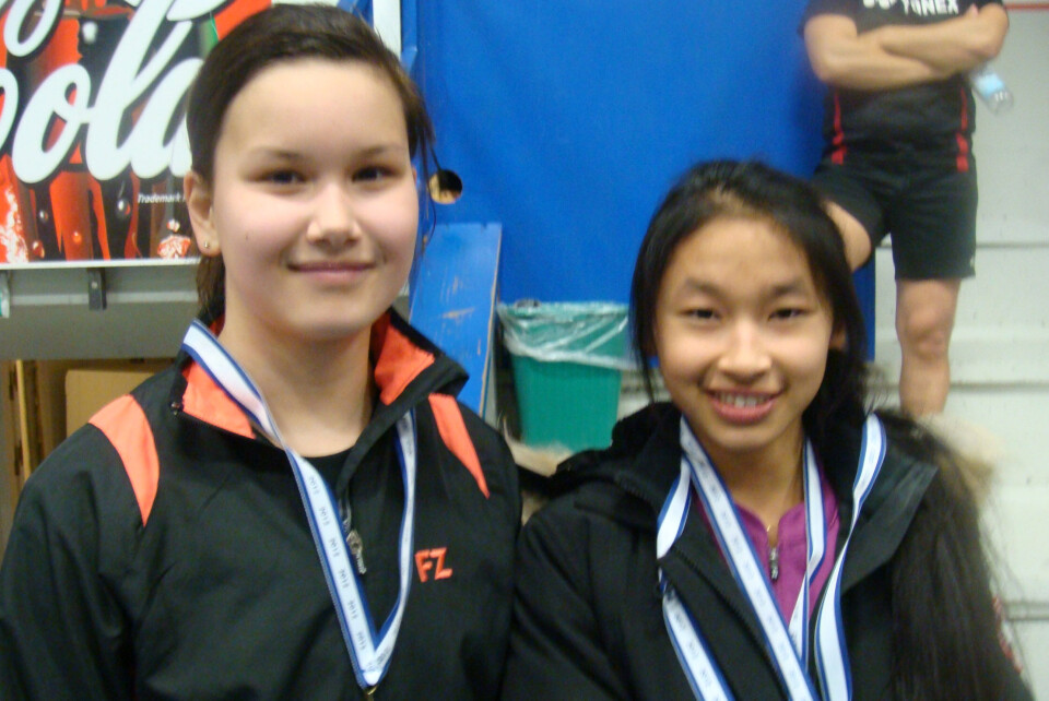 Finalisterne hos U-15 i damedouble Kia Bergmann/Maja E Petersen og Line E Petersen/Aime Sørensen. Foto: B-67 Badminton Sequssuna Fleischer Schmidt og Minik Pedersen sejrede sikkert i seniorernes herredoble. Foto: B-67 Badminton Finalisterne i mixdouble i U-13 Line E Petersen/Søren Nyborg og Aime Sørensen/Anders Kviesgaard. Foto: B-67 Badminton Finalisterne hos U-15 i damedouble Kia Bergmann/Maja E Petersen og Line E Petersen/Aime Sørensen. Foto: B-67 Badminton Sequssuna Fleischer Schmidt og Minik Pedersen sejrede sikkert i seniorernes herredoble. Foto: B-67 Badminton Finalisterne i mixdouble i U-13 Line E Petersen/Søren Nyborg og Aime Sørensen/Anders Kviesgaard. Foto: B-67 Badminton Finalisterne hos U-15 i damedouble Kia Bergmann/Maja E Petersen og Line E Petersen/Aime Sørensen. Foto: B-67 Badminton