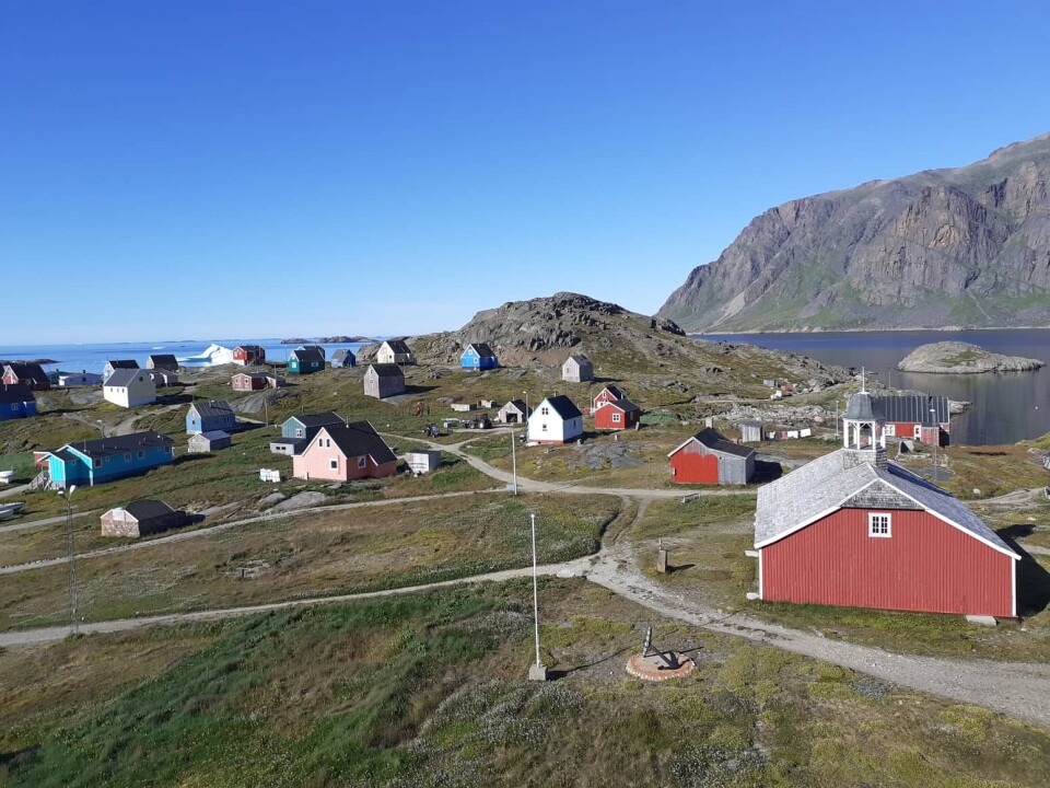 Narsarmijit hed indtil 2018 officielt Narsaq Kujalleq qallunaatut Frederiksdal.