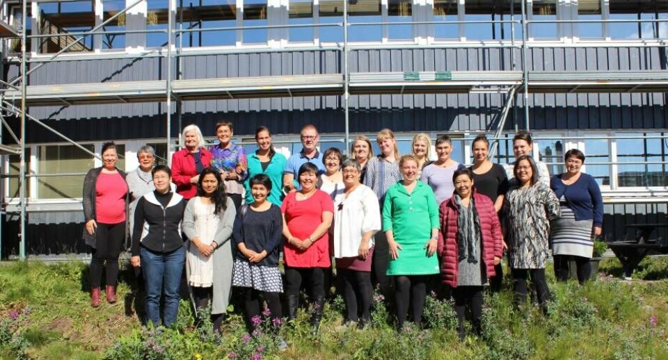 Nye småbørnskonsulenter: Nukannguaq Heilmann Platou, Laila Ludvigsen, Ane Sofie Skifte, Sabine Juul Pedersen, Parma Rosvig Pedersen, Najarâk Olesen, Kirsten Brandt Davidsen, Dina Hansen, Margrethe Kreutzmann, Najaaraq Røddik, Vibeke Biilmann, Regine Ostermann Bjerregård, Solweig Mølgård, Elna Knudsen, Navarana Kotalawala, Kitty Nielsen Judithe Lindberg, Nina Richter, Anita Iversen, Susanne Løvstad Ostermann Småbørnskonsulenter