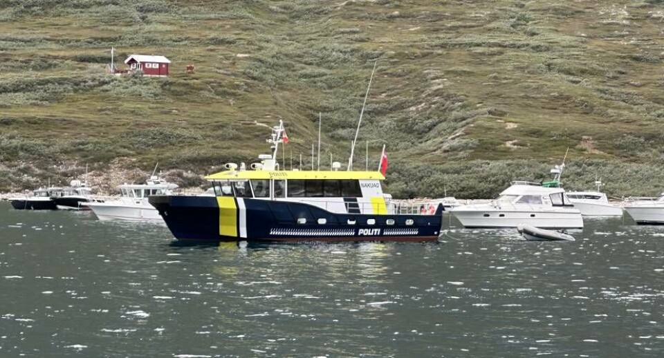 Politiet sejlede ud efter de nødstedte sejlere i fartøjet Nakuaq. (Arkivfoto)