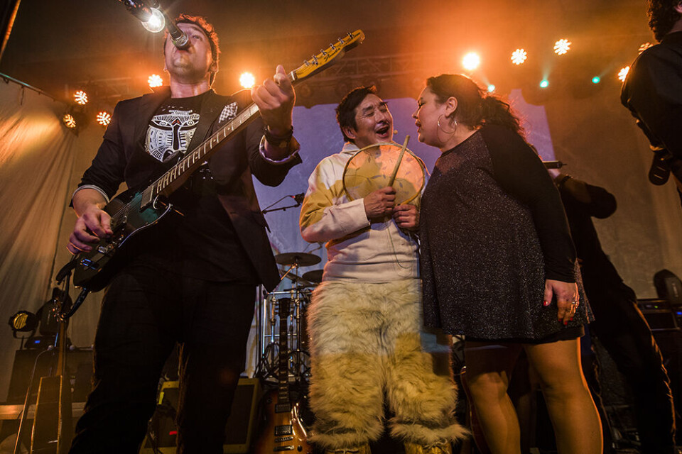 Nanook og For Akia spillede årets sidste koncert i Katuaq tirsdag aften