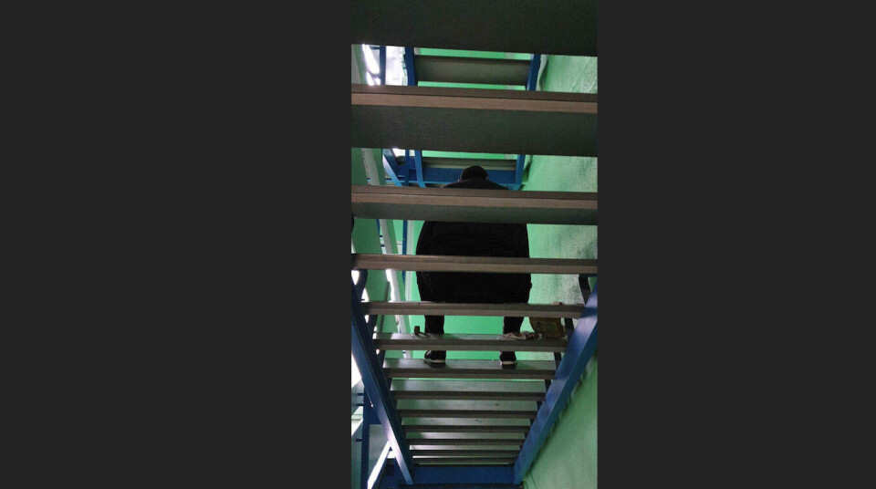 – Det er et stort problem, at der ikke findes hjælp til hjemløse med psykiske lidelser eller alkoholisme, siger Johanne Davidsen, som bor i en blok i Radiofjeldet.