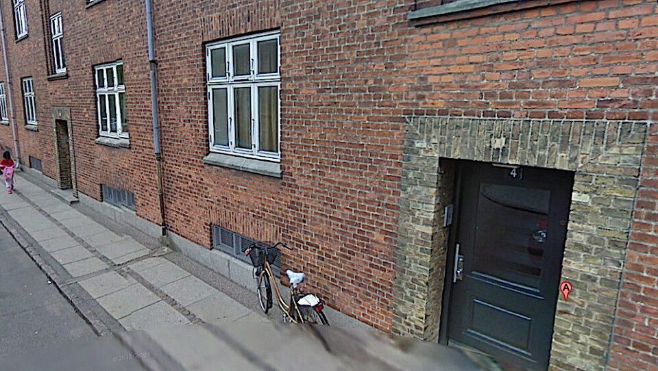 Her er opgangen til lejligheden på K. M. Klausens Gade 4 i Sydhavnen i København, hvor drabet på den cirka 40-årige grønlander fandt sted natten til lørdag. Foto: map.google.com Sermitsiaq arkivGrafisk fremstilling af K. M. Klausens Gade 4 i Sydhavnen i København, hvor drabet fandt sted natten til lørdag. Grafik: map.google.com Her er opgangen til lejligheden på K. M. Klausens Gade 4 i Sydhavnen i København, hvor drabet på den cirka 40-årige grønlander fandt sted natten til lørdag. Foto: map.google.com Sermitsiaq arkivGrafisk fremstilling af K. M. Klausens Gade 4 i Sydhavnen i København, hvor drabet fandt sted natten til lørdag. Grafik: map.google.com Her er opgangen til lejligheden på K. M. Klausens Gade 4 i Sydhavnen i København, hvor drabet på den cirka 40-årige grønlander fandt sted natten til lørdag. Foto: map.google.com Sermitsiaq arkivGrafisk fremstilling af K. M. Klausens Gade 4 i Sydhavnen i København, hvor drabet fandt sted natten til lørdag. Grafik: map.google.com