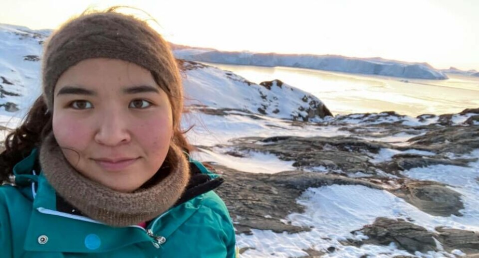 Hannah Olsen, 20 år, opholder sig på tidspunkt i Shanghai, en millionby i Kina. Hun har nu valgt at flytte sit ophold til Malaga i Spanien.