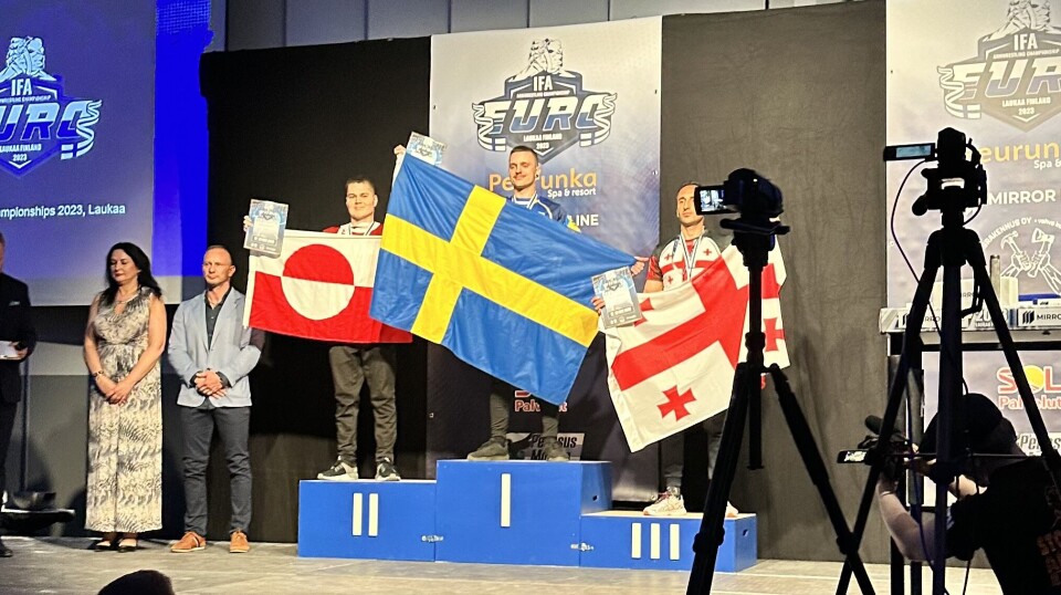 Mikkel Andersen opnåede en flot sølvmedalje ved europamesterskaberne i armbrydning. PrivatMikkel Andersen sammen med resten er det danske hold. PrivatMikkel Andersen opnåede en flot sølvmedalje ved europamesterskaberne i armbrydning. PrivatMikkel Andersen sammen med resten er det danske hold. PrivatMikkel Andersen opnåede en flot sølvmedalje ved europamesterskaberne i armbrydning. PrivatMikkel Andersen sammen med resten er det danske hold. Privat
