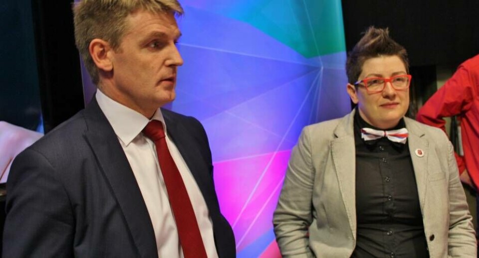 Den nye regering på Færøerne har fået absolut flertal, til trods for at Sonja Jógvansdóttir har forladt Socialdemokraterne.