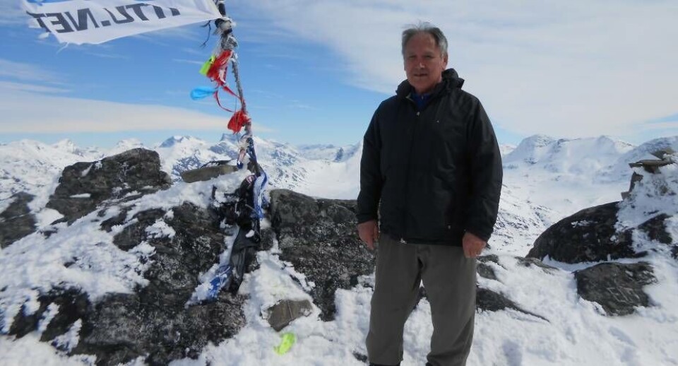 Jakob Amondsen på toppen af Ukkusissat, den 31. maj 2015, på årets første tur til fjeldet Jakob Amondsen