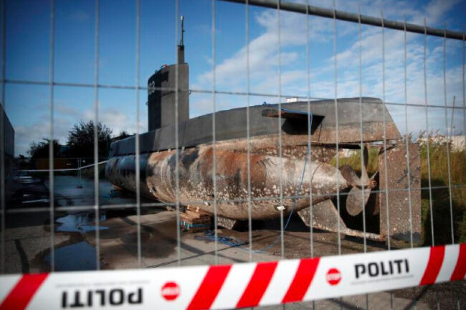 Norge vil efterforske drabssager med dna fra ubådskaptajn