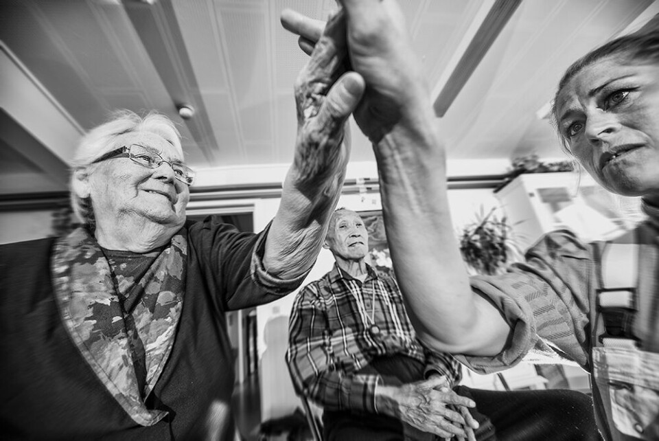 Ældre danser deres livsfortælling