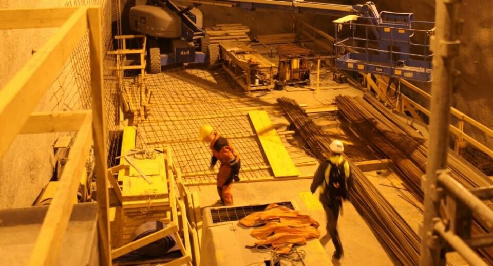 Vandkraftværket under byggefasen. Og så er der klar til åbning. Naalakkersuisoq Miiti Lynge med energidirektør Henrik Estrup fra Nukissiorfiit og projektleder Gisli H. Gudmundsson fra Istak Vandkraftværket under byggefasen. Og så er der klar til åbning. Naalakkersuisoq Miiti Lynge med energidirektør Henrik Estrup fra Nukissiorfiit og projektleder Gisli H. Gudmundsson fra Istak Vandkraftværket under byggefasen.