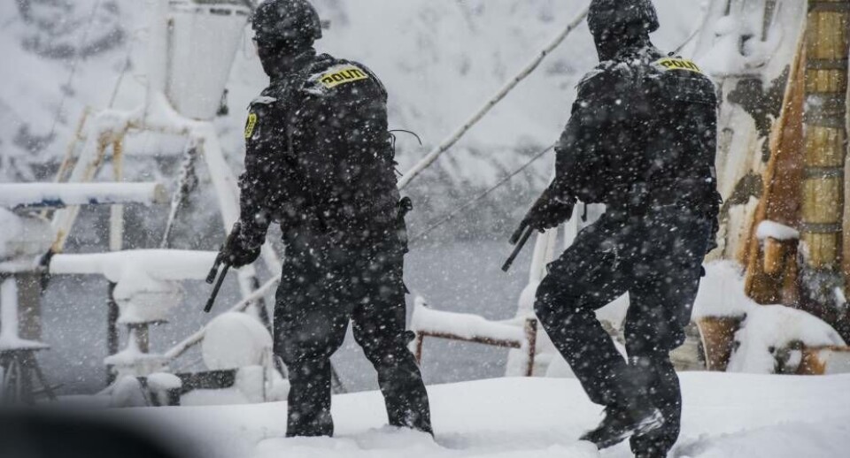 Politiet i aktion. Denne gang ikke i forbindelse med vold eller drab, men på grund af andre alvorlige omstændigheder.