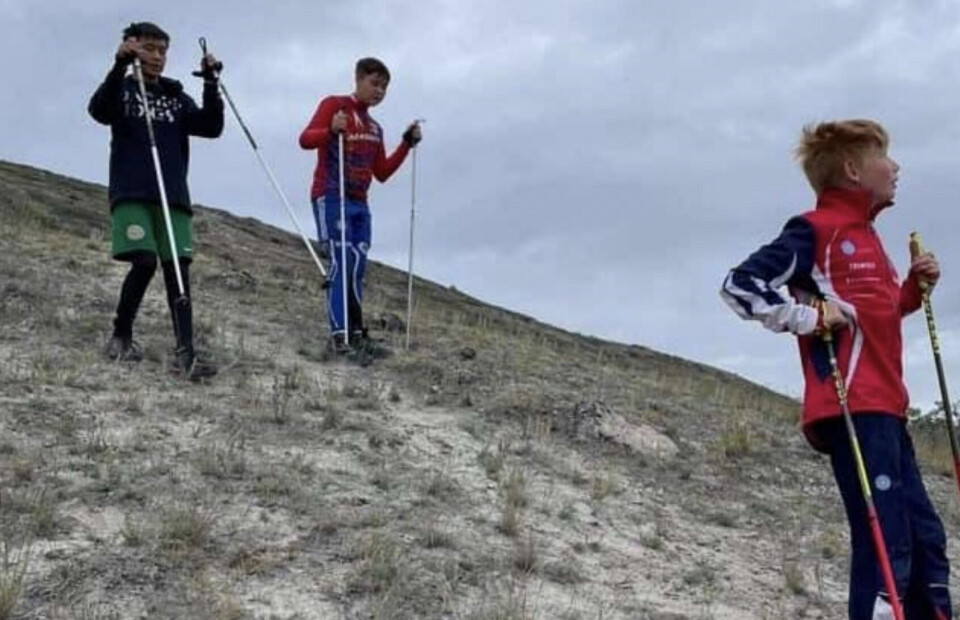 De unge løbere trænede i terrænet omkring Kangerlussuaq.