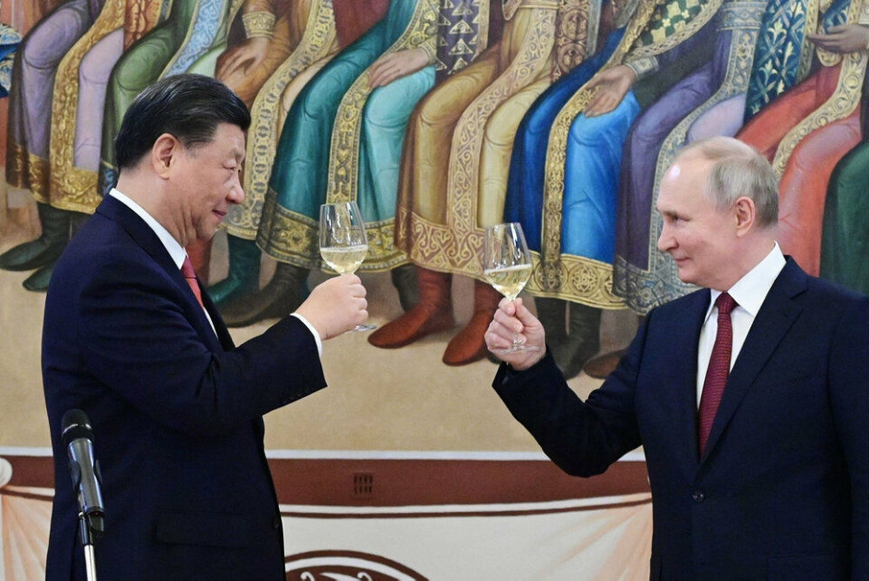 Xi Jinping så sidste gang Vladimir Putin, som han har omtalt som sin 'kære ven', da den kinesiske præsident besøgte Moskva blot få dage efter, at arrestordren blev udstedt.