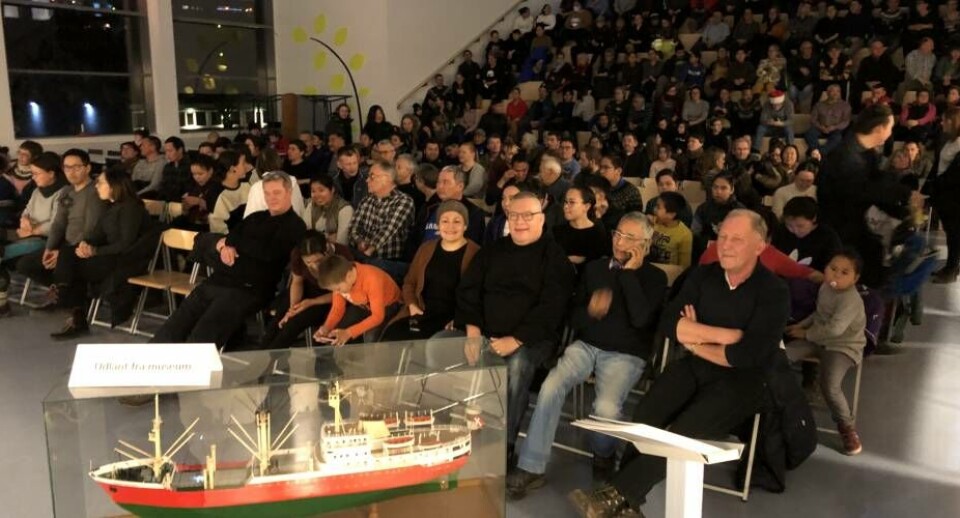 Premieren i Qaqortoq trak fulde huse