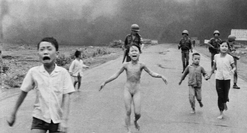 Det ikoniske foto fra Vietnamkrigen, som først blev fjernet af Facebook, men som nu bliver tilladt igen