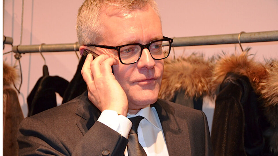 - Vi fik desværre aldrig invitation til at holde et modeshow under Copenhagen Fashion Week, siger direktør for Great Greenland, Lars Berg. Foto: Rosa Thorsen Arktis MediaAlice Poulsen viser en af Great Greenlands nyeste anorakker 'Napu'. Foto: Rosa Thorsen - Vi fik desværre aldrig invitation til at holde et modeshow under Copenhagen Fashion Week, siger direktør for Great Greenland, Lars Berg. Foto: Rosa Thorsen Arktis MediaAlice Poulsen viser en af Great Greenlands nyeste anorakker 'Napu'. Foto: Rosa Thorsen - Vi fik desværre aldrig invitation til at holde et modeshow under Copenhagen Fashion Week, siger direktør for Great Greenland, Lars Berg. Foto: Rosa Thorsen Arktis MediaAlice Poulsen viser en af Great Greenlands nyeste anorakker 'Napu'. Foto: Rosa Thorsen