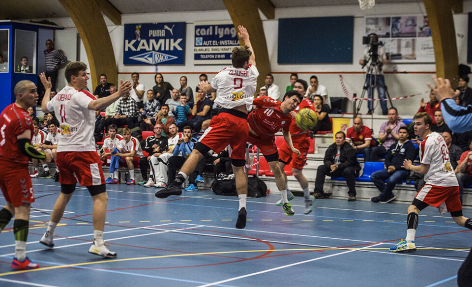 I denne uge spiller det grønlandske herrelandshold i håndbold tre kampe over U21-landsholdet i Nuuk