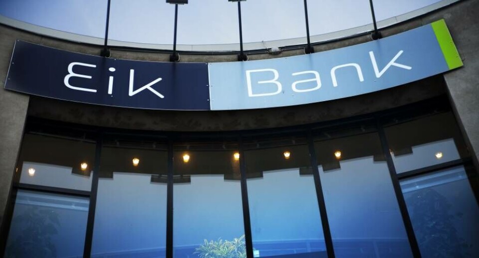 Eik Banki: Tidligere direktør slipper