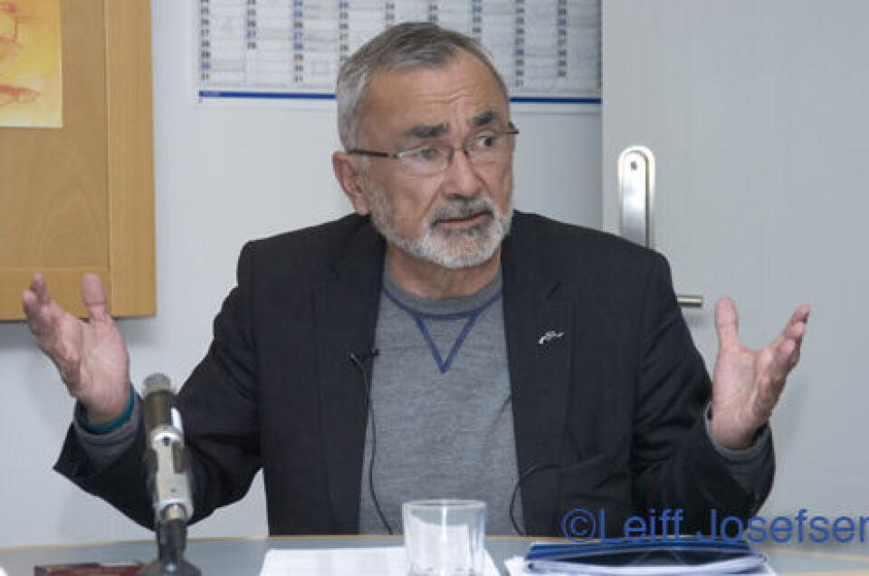 Landstingsmedlem for Inuit Ataqatigiit Josef Motzfeldt beskylder sydgrønlandske borgmestre for kun at pleje deres personlige interesser.