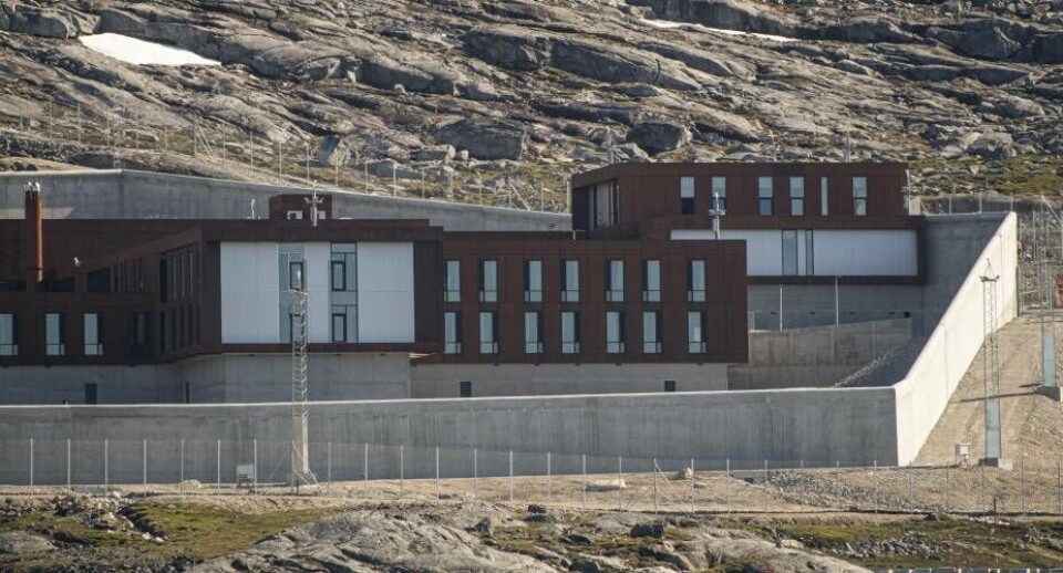 En måde at undgå, at gerningsmand og offer mødes, er at anbringe de dømte fra kysten i anstalten i Nuuk.